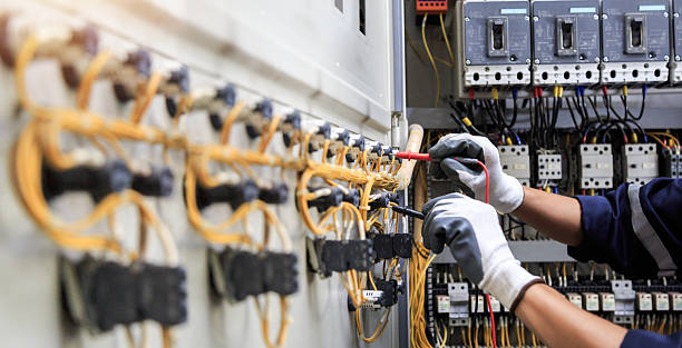 Professional Electrician technician working in North New Hyde Park, NY